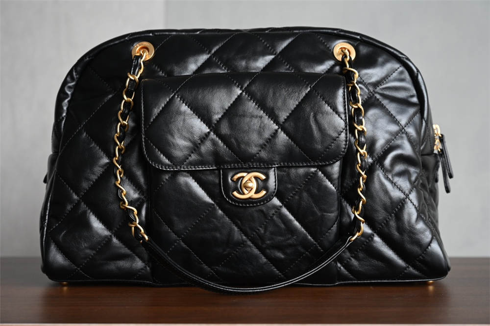 Chanel bowling bag  2025 new 